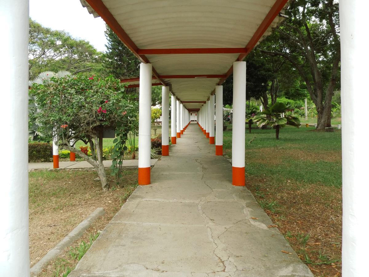 Imca Hotel Buga Exterior foto